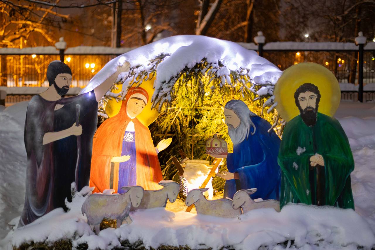 Элиссан Шандалович принял участие в рождественском богослужении Элиссан Шандалович принял участие в рождественском богослужении