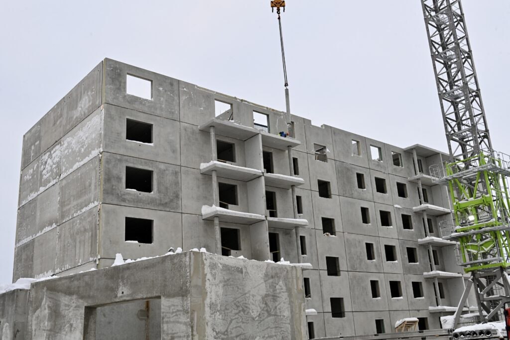 Дом для переселенцев в столице Карелии построят к концу 2026 года Дом для переселенцев в столице Карелии построят к концу 2026 года