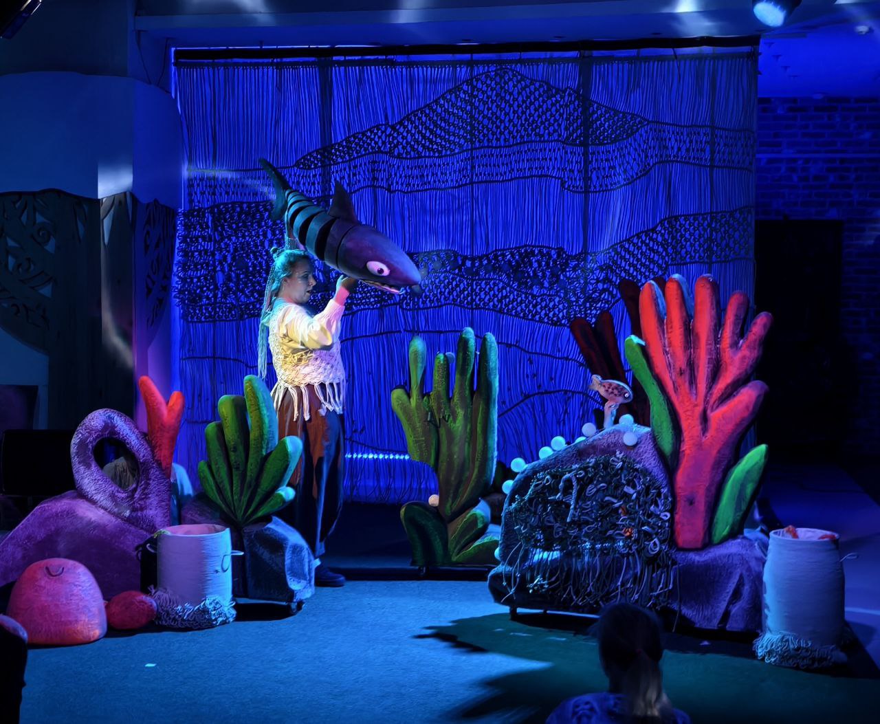 В нашей классической рубрике «Двери открываются» мы рассказываем, куда сходить и что посмотреть в Петрозаводске