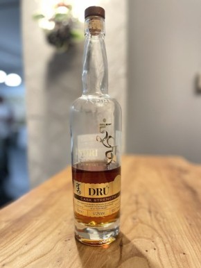 ��������� �����: ��� Indri Dr? Cask Strength �������� ���