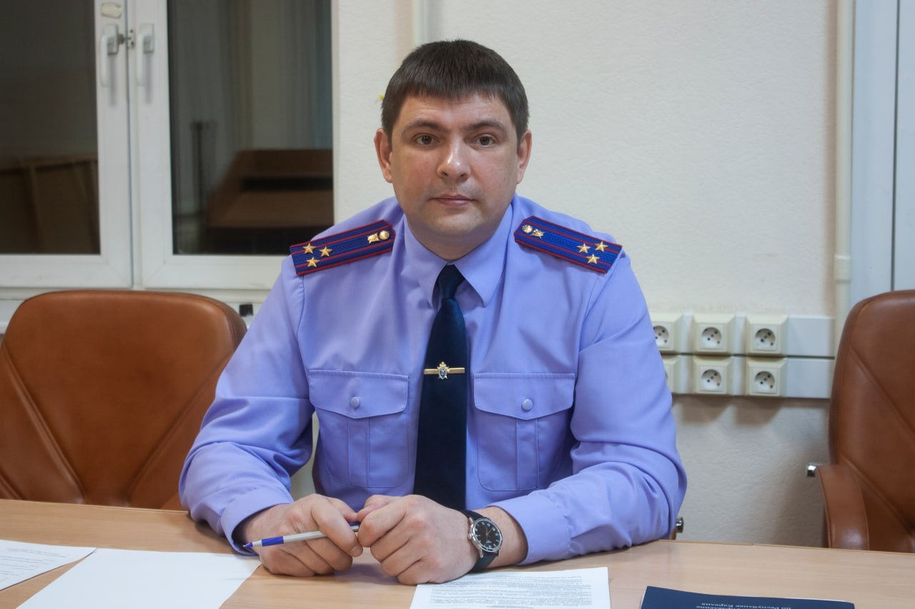 Руководитель СУ СК России по Республике Карелия по результатам личного приёма поручил возбудить уголовное дело о невыплате зарплаты