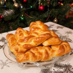 Необычные косички из слоеного теста с картофелем и мясом, которые удивят ваших гостей