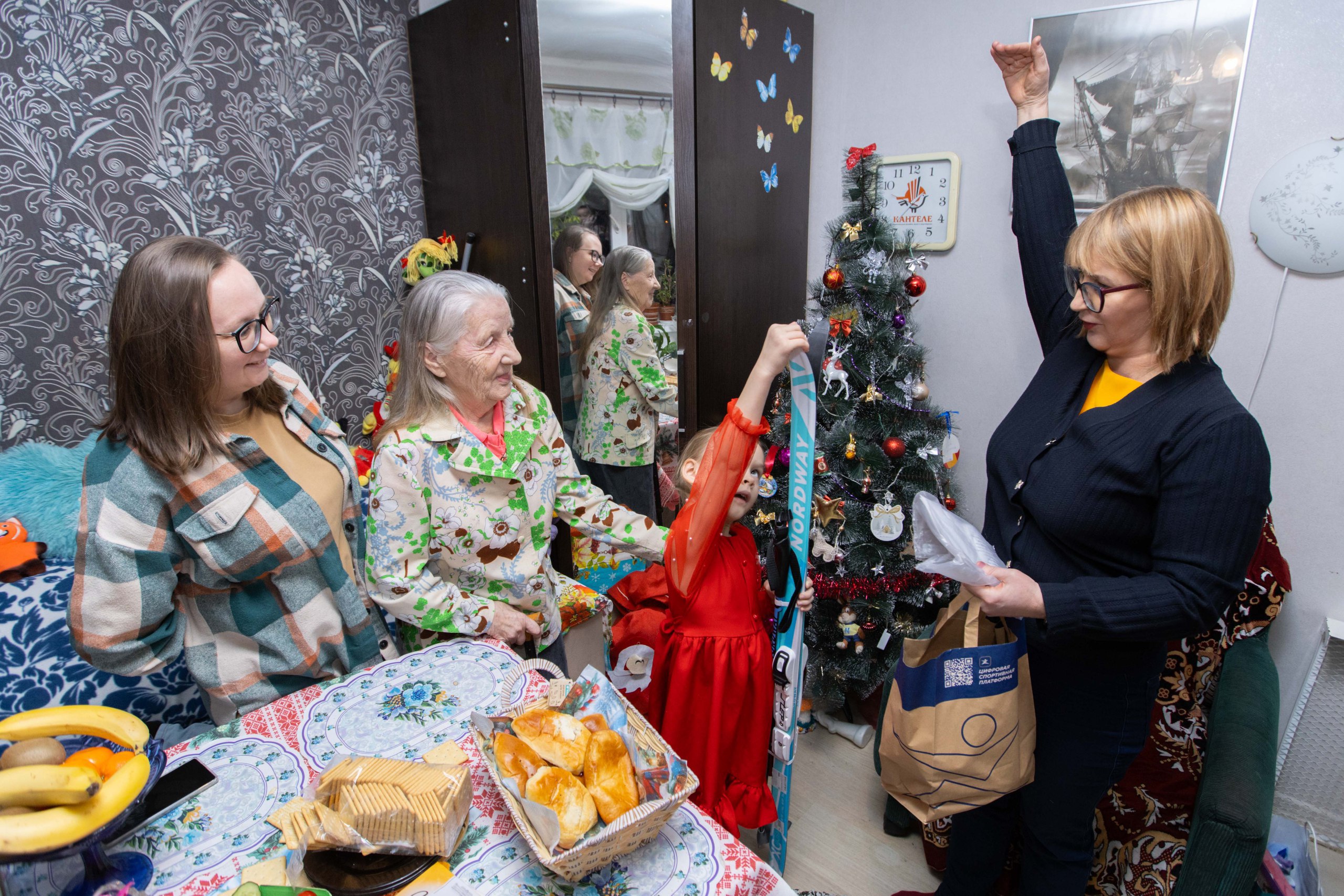 Депутаты карельского парламента исполнили еще одну детскую мечту Депутаты карельского парламента исполнили еще одну детскую мечту