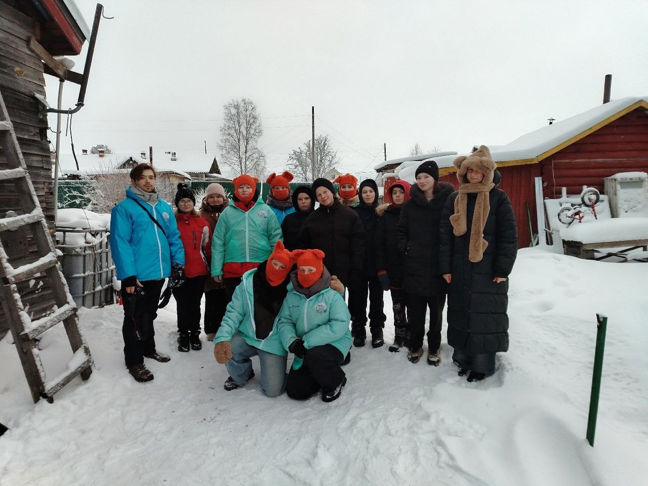 Патриотическая акция "Онежский десант" объединила волонтеров и организаторов выборов в Калевальском районе Патриотическая акция "Онежский десант" объединила волонтеров и организаторов выборов в Калевальском районе