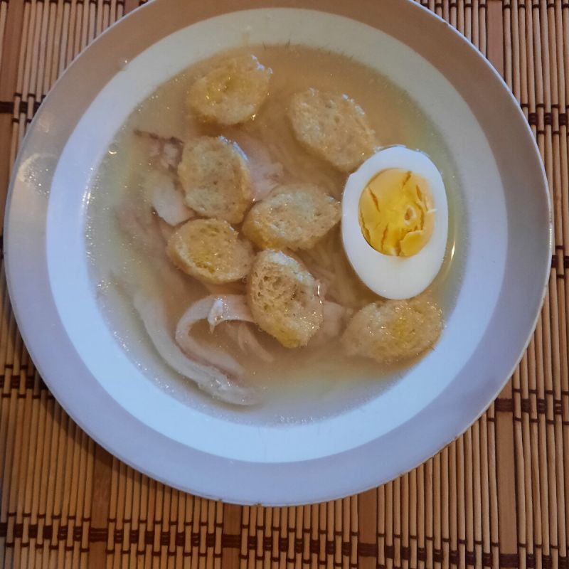 Гармония вкуса: теплый суп с лапшой на курином бульоне для осеннего уюта