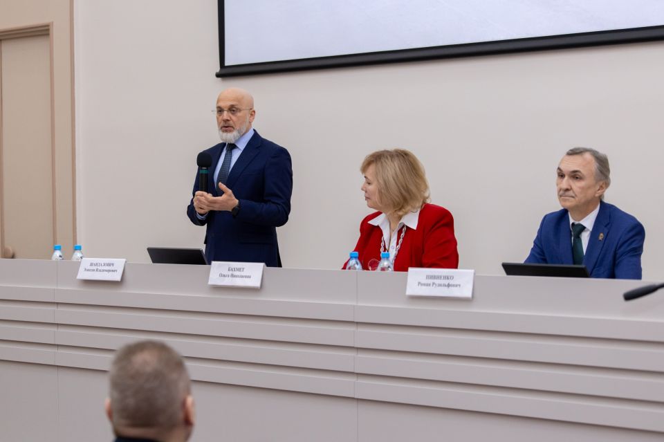 ������� ������� ����� ������ � �������� �������