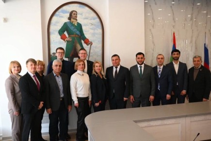 �����������: � ������������� � ������� ������� �������� ��������� �� ������ ������-��������� � ����������� (�������)