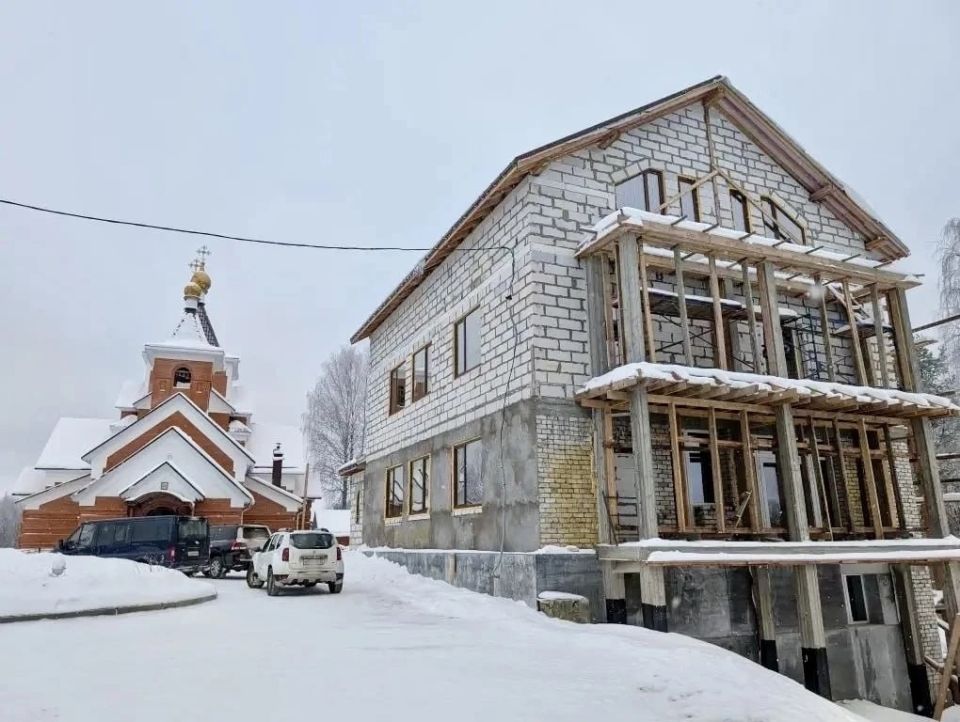 � ������� � 800-����� �������� ������� ������ �������-���������������� �����