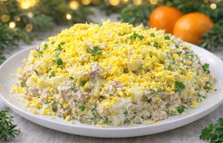 Секрет популярного салата из ресторана, который легко приготовить дома