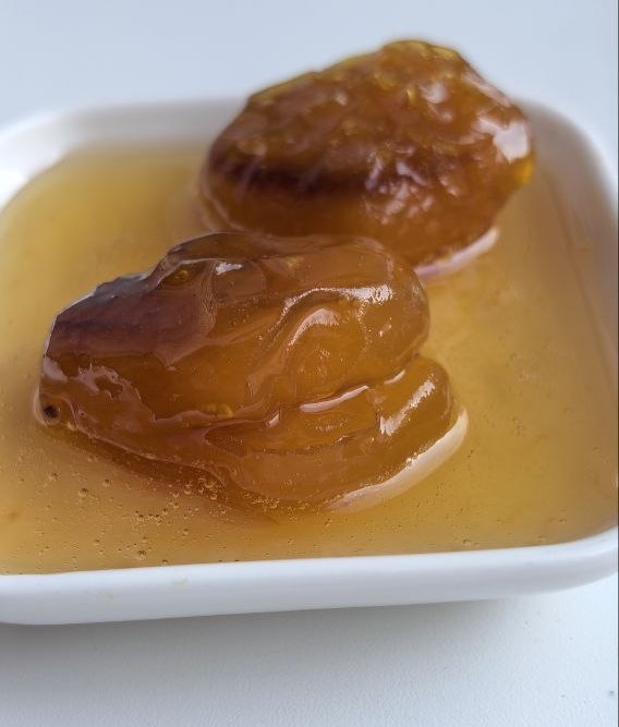 Абрикосовое варенье с секретом: как косточка раскрывает истинный вкус