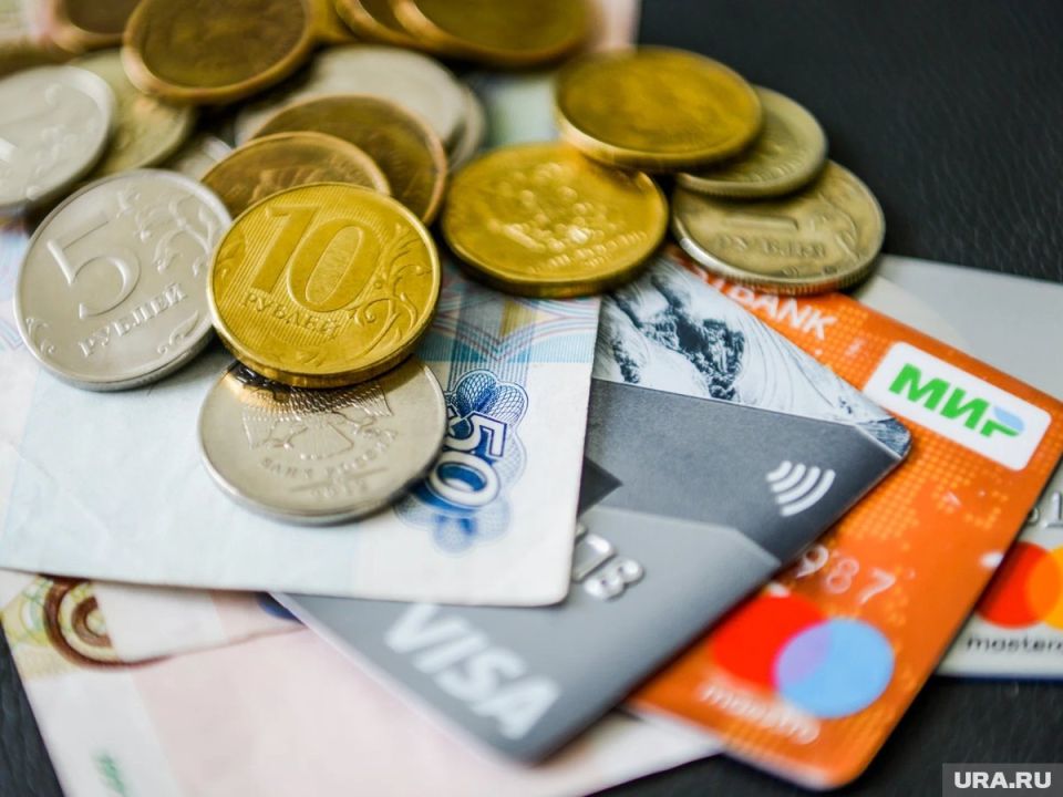 Как Госдума реагирует на массовую блокировку банковских карт россиян