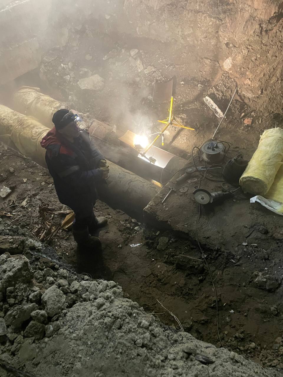 Колыхматова: Информирую о ситуации с повреждением на магистральном трубопроводе, находящемся в эксплуатации АО «ПКС-Тепловые сети», по состоянию на 7:00