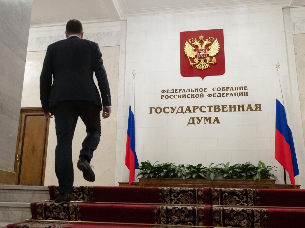 Премьер-министру предстоит четырехчасовой отчет в Госдуме