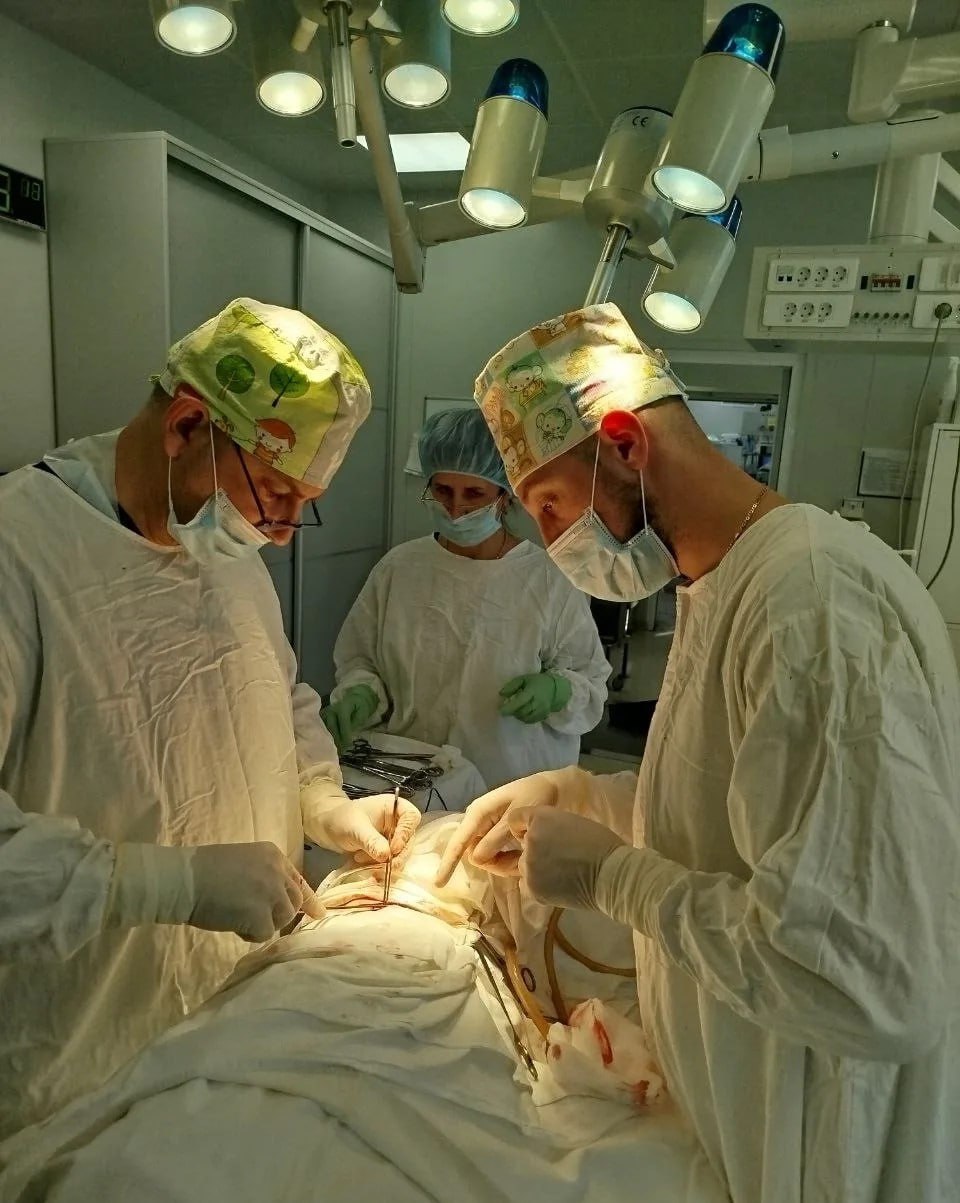 Вытащили с того света: в Карелии провели уникальную операцию сразу на обеих почках