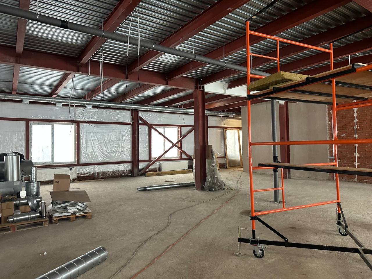 Колыхматова: Вместе с главным федеральным инспектором по Республике Карелия Иваном Сивиным проверили ход строительства спорткомплекса «Луми-2» Колыхматова: Вместе с главным федеральным инспектором по Республике Карелия Иваном Сивиным проверили ход строительства спорткомплекса «Луми-2»