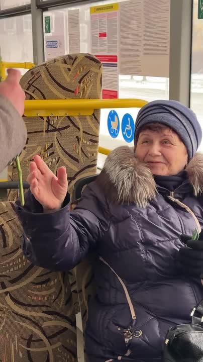 Колыхматова: Дорогие, самые лучшие, яркие, талантливые женщины Петрозаводска!