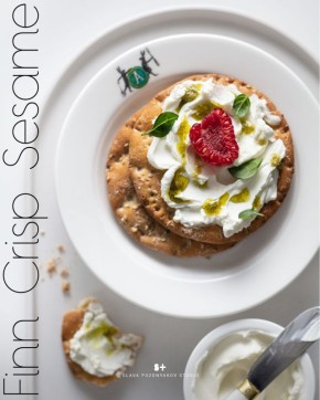 Искусство фуд-фотографии: хлебцы с творожным сыром от Славы Позднякова