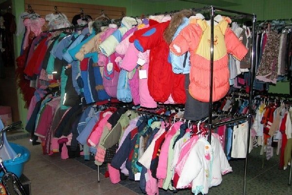 Как запустить комиссионный магазин для детей: идеи и советы