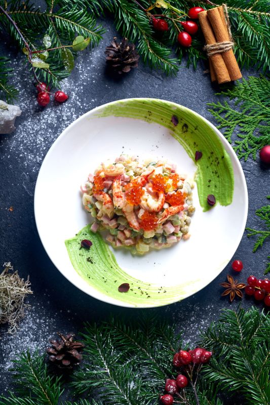 Почему белый фарфор остается основой ресторанного сервиса