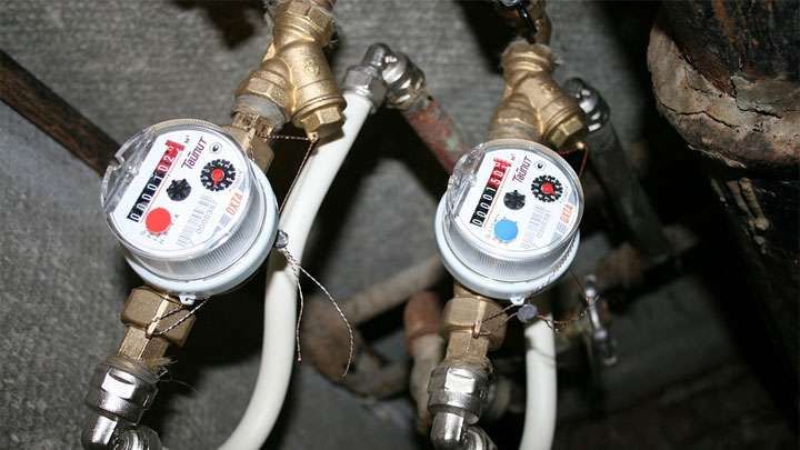Как случайное повреждение пломбы на счетчике может обойтись вам в 130 000 рублей