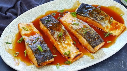 Искусство приготовления лосося в кисло-сладком соусе: советы для идеального результата