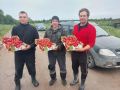 Артур Парфенчиков: Ну что, друзья! Вот и первая в этом году карельская клубника из Туксы