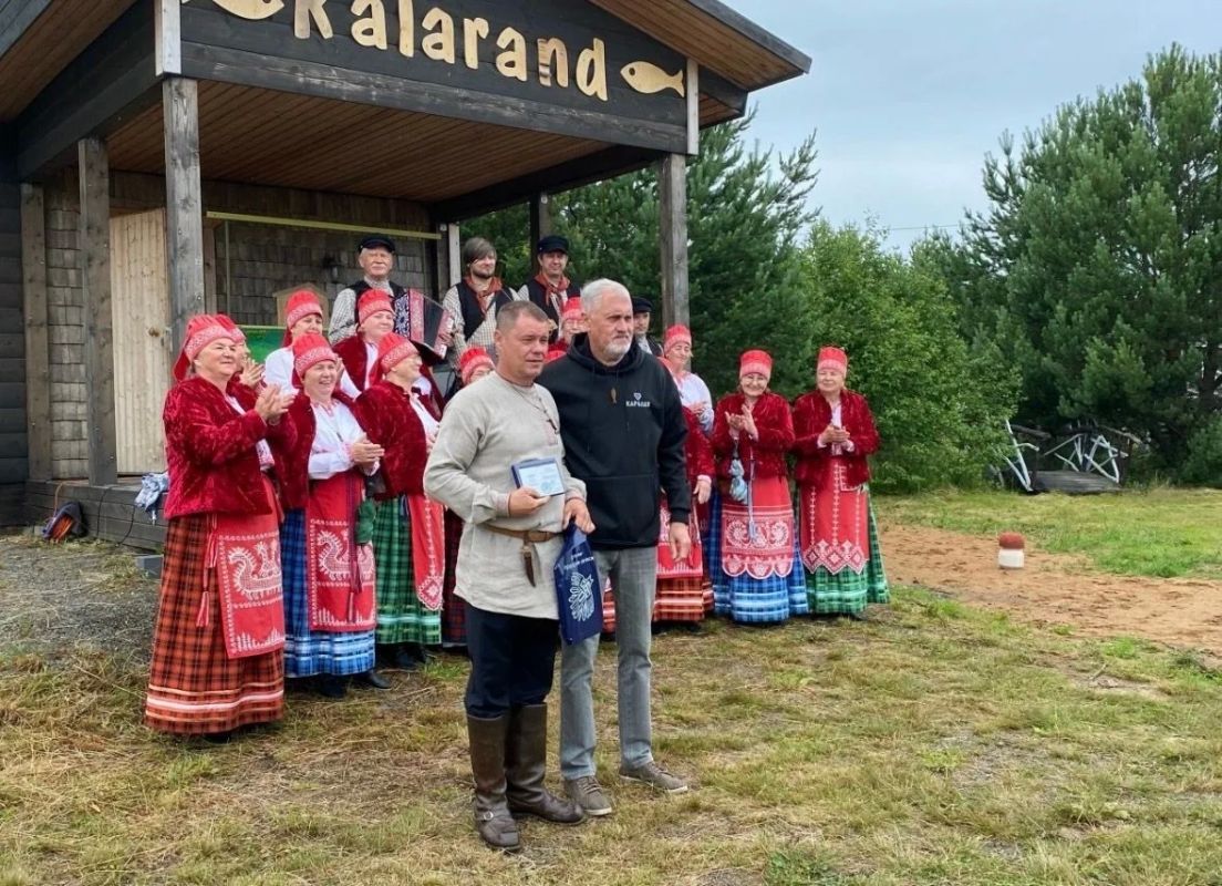 «Наши вепсские села живут» - Ольга Шмаеник приняла участие в фестивале «Kalarand» «Наши вепсские села живут» - Ольга Шмаеник приняла участие в фестивале «Kalarand»