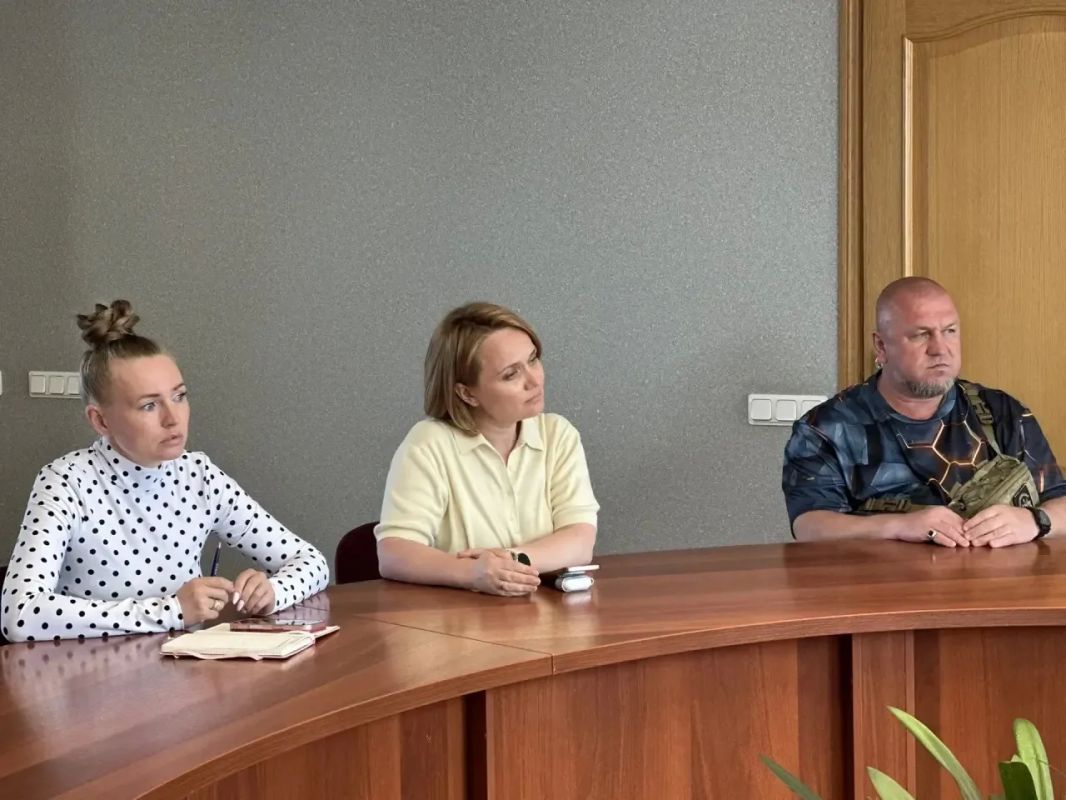 Колыхматова: Когда в прошлом году мы решили создать муниципальную Общественную палату, мы понимали, что в ее состав войдут неравнодушные жители Колыхматова: Когда в прошлом году мы решили создать муниципальную Общественную палату, мы понимали, что в ее состав войдут неравнодушные жители