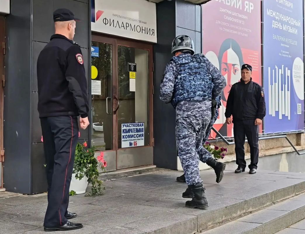Безопасность на выборах в Карелии обеспечат правоохранительные органы Безопасность на выборах в Карелии обеспечат правоохранительные органы