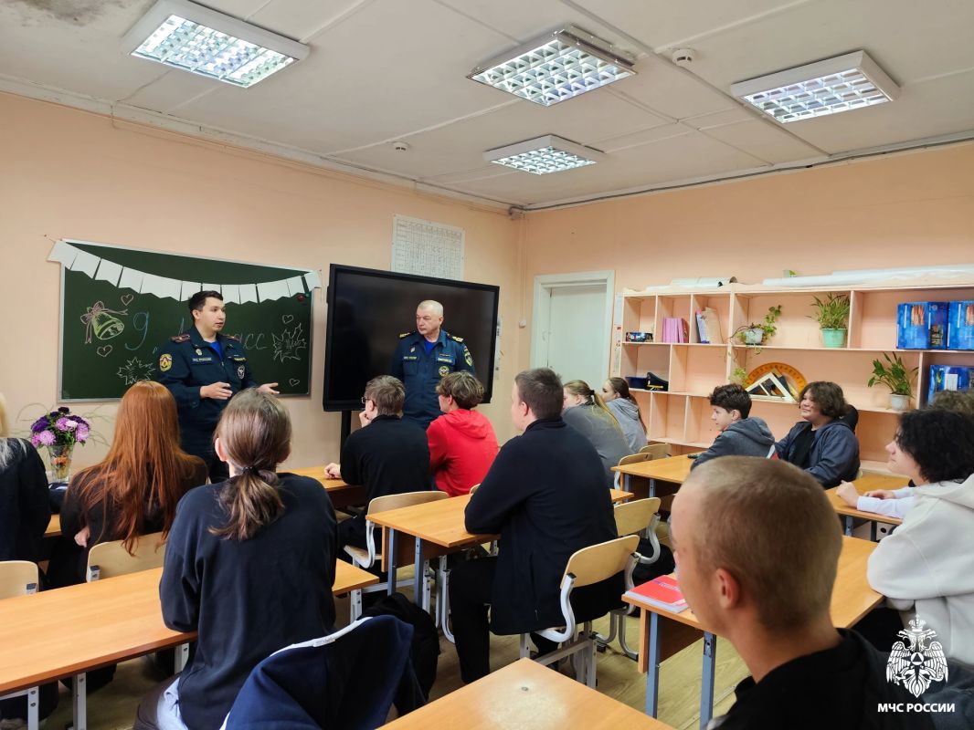 Игровое занятие на тему безопасности провели Муезерским школьникам Игровое занятие на тему безопасности провели Муезерским школьникам