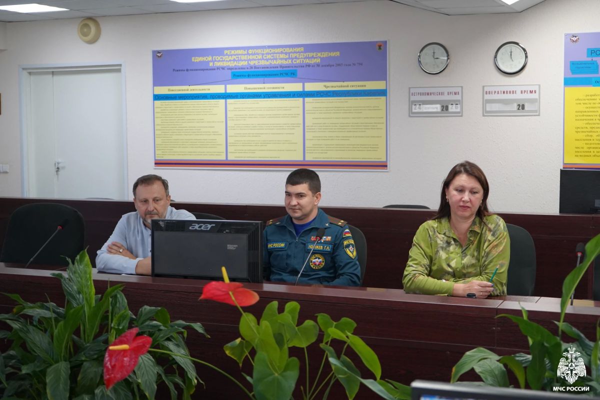 Стоп грипп!. В стенах МЧС Карелии состоялась встреча в рамках проекта Роспотребнадзора Стоп грипп!. В стенах МЧС Карелии состоялась встреча в рамках проекта Роспотребнадзора