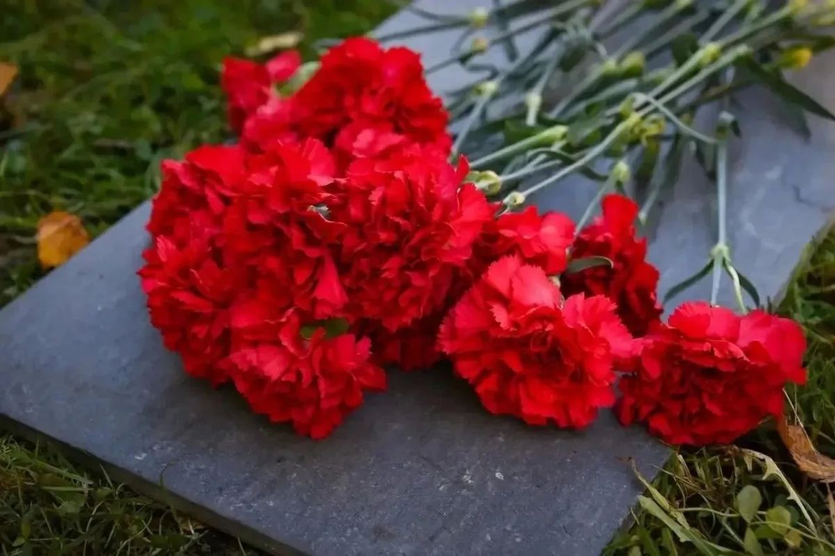 В Сквере Памяти Узников концлагерей открыли памятный знак В Сквере Памяти Узников концлагерей открыли памятный знак
