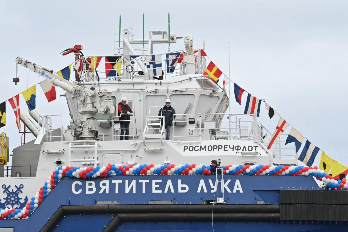 Буксир «Святитель Лука» спустили на воду в Петрозаводске Буксир «Святитель Лука» спустили на воду в Петрозаводске