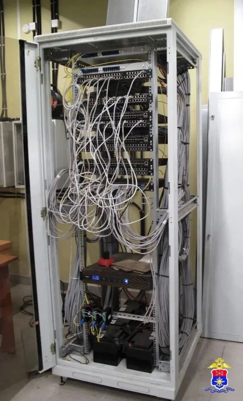Транспортными полицейскими Карелии завершено расследование уголовного дела о краже сетевого оборудования с территории промышленного предприятия Транспортными полицейскими Карелии завершено расследование уголовного дела о краже сетевого оборудования с территории промышленного предприятия