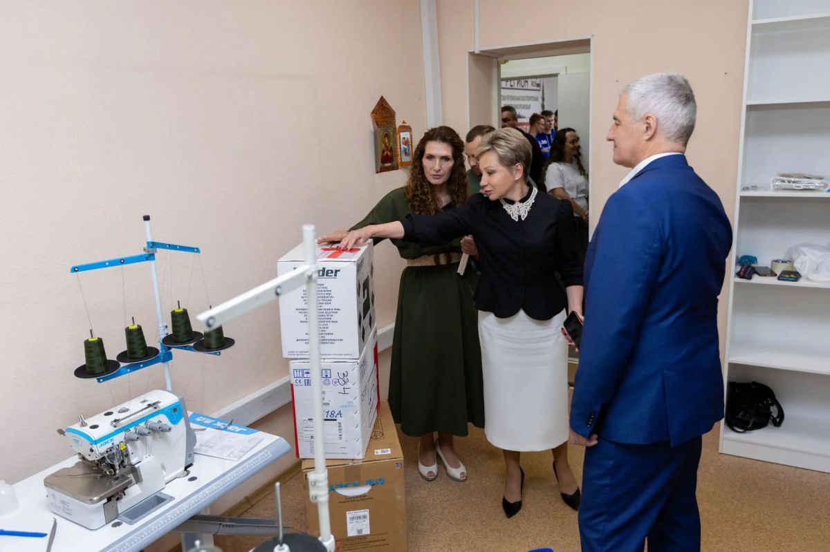 В Петрозаводске открылся волонтёрский центр костомукшского движения «10 регион» В Петрозаводске открылся волонтёрский центр костомукшского движения «10 регион»