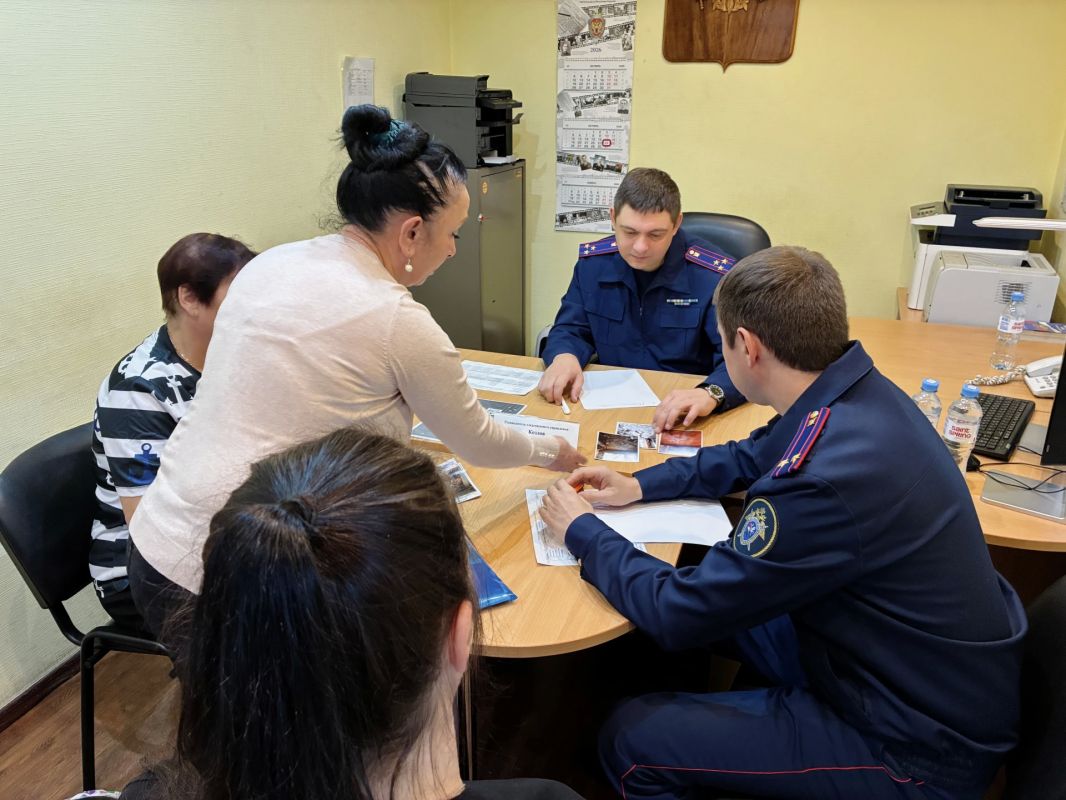 Руководитель следственного управления провел выездной прием граждан в городе Беломорске Руководитель следственного управления провел выездной прием граждан в городе Беломорске