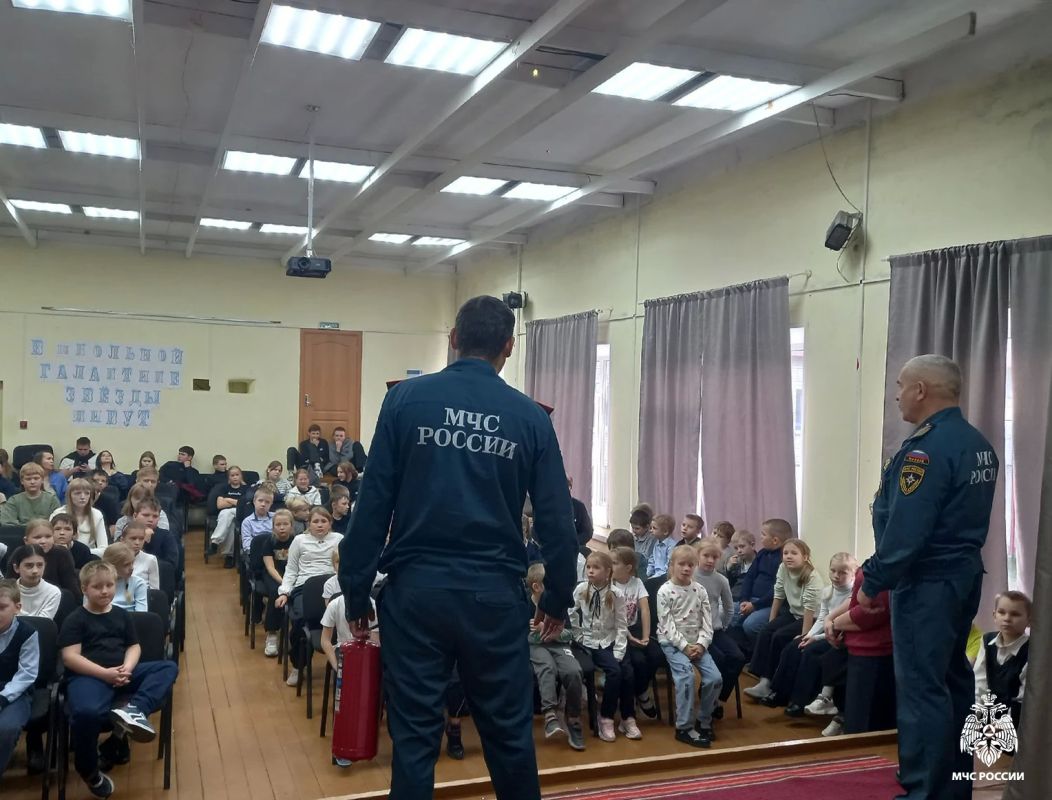 Повышаем осведомлённость школьников о потенциальных рисках Повышаем осведомлённость школьников о потенциальных рисках