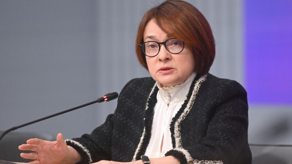 Набиуллина: Снижение ставок по вкладам — не повод для паники