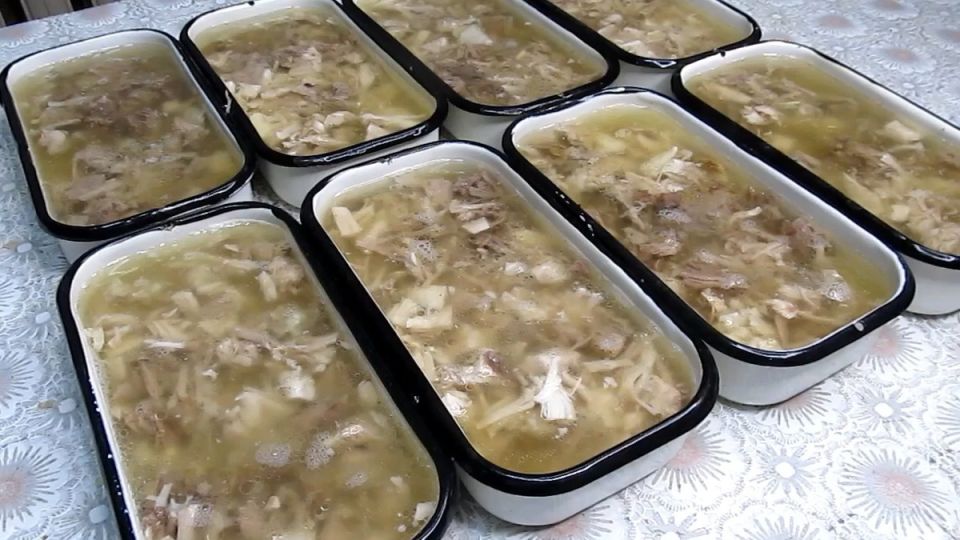 Секреты идеального холодца: от классики до современных нюансов