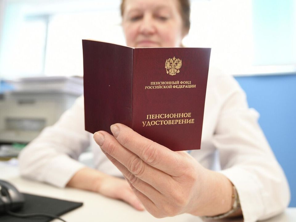 Как купить недостающие пенсионные баллы: советы от сенатора