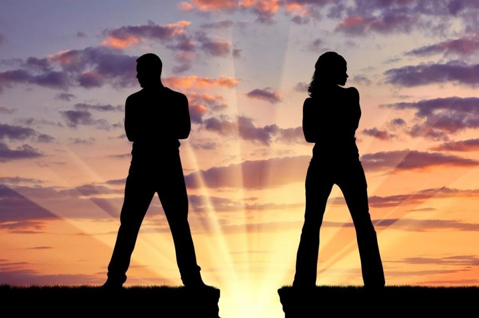 Не всегда видно: 10 признаков внутреннего несчастья, о которых важно знать