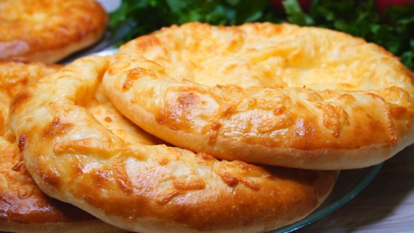 Невероятный хачапури по-мегрельски: уникальный рецепт, который покорит ваши вкусовые рецепторы