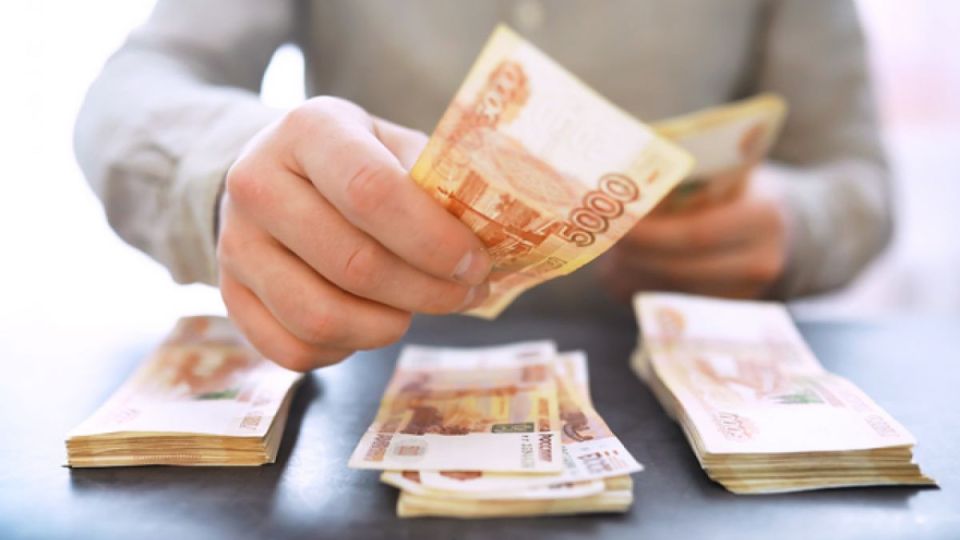 Когда стоит снимать деньги с вклада: советы от экспертов