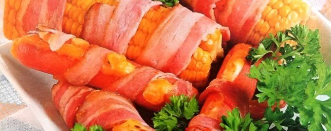 Кукуруза в беконе: быстрый и вкусный перекус с хрустящими сосисками