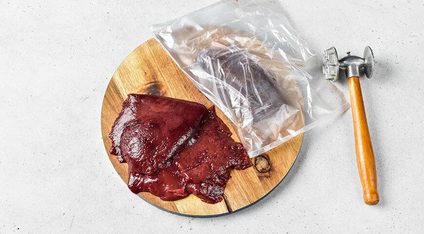 Нежные отбивные из говяжьей печени: пошаговый рецепт