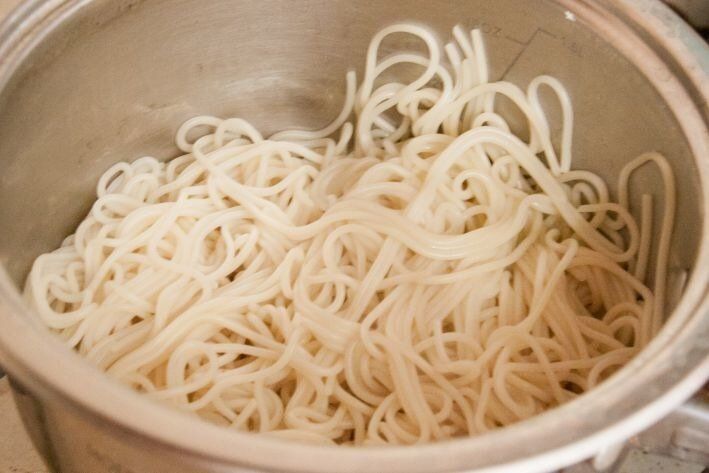 Как и когда солить макароны, чтобы они не разварились: секреты приготовления